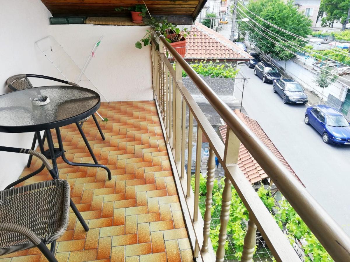 Къща За Гости Стойнови Pavel Banya Exterior photo